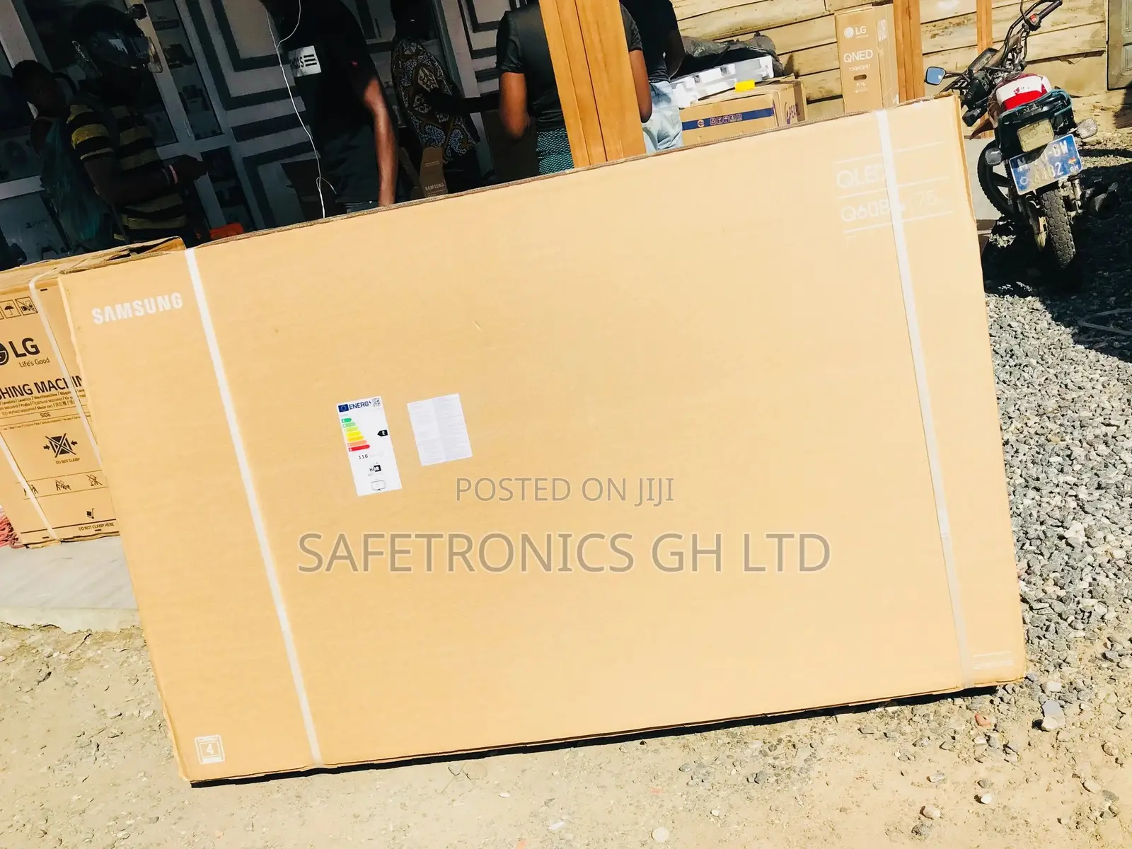 Clear QLED Glossy Samsung 75 Inches Reliable 