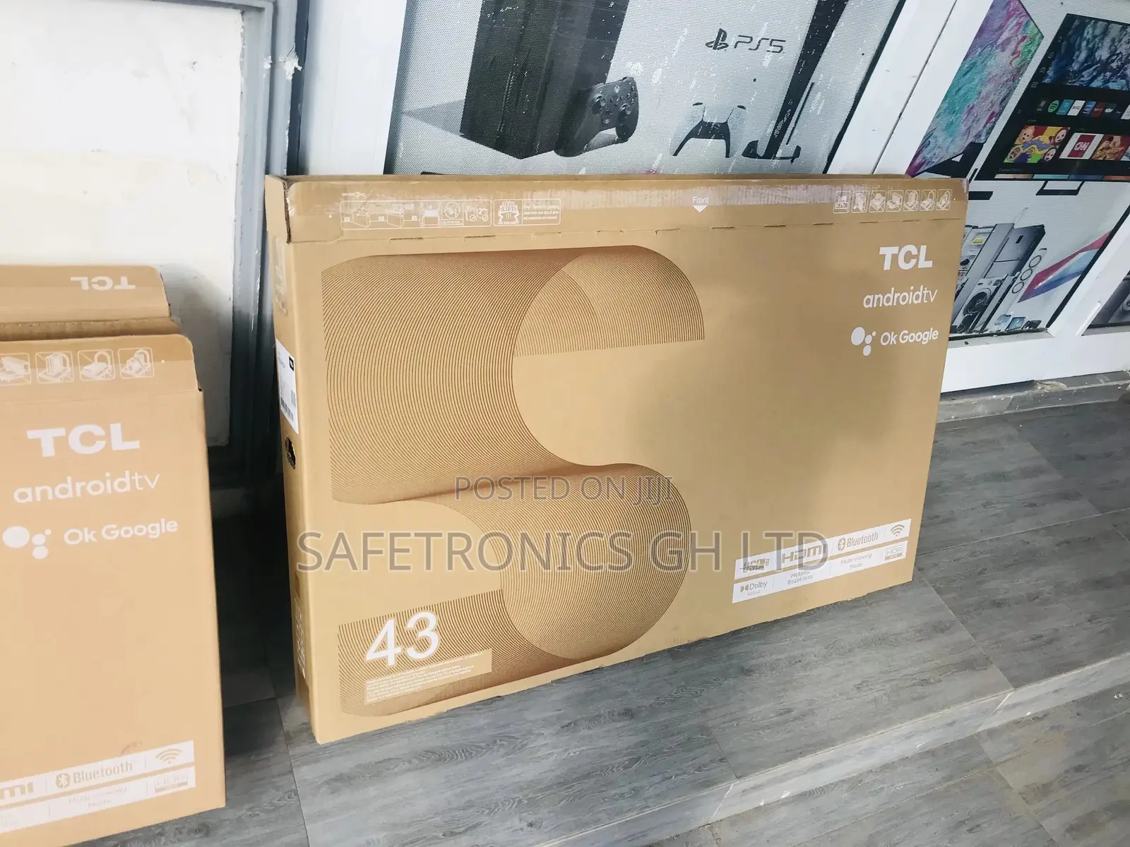 Neatly Sealed 43 Inches Glossy TCL S5400A 