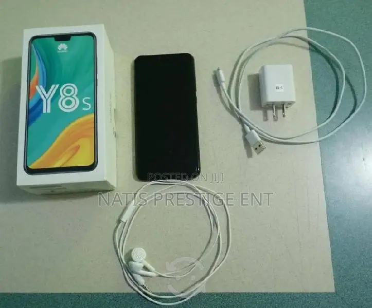 New Huawei Y8s 128 GB Green