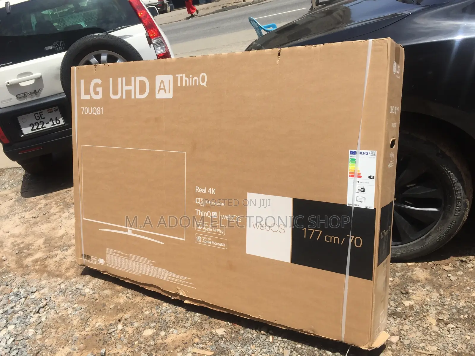 Sleek 70uq81006lb LG LED Uq81 70" Smart TV