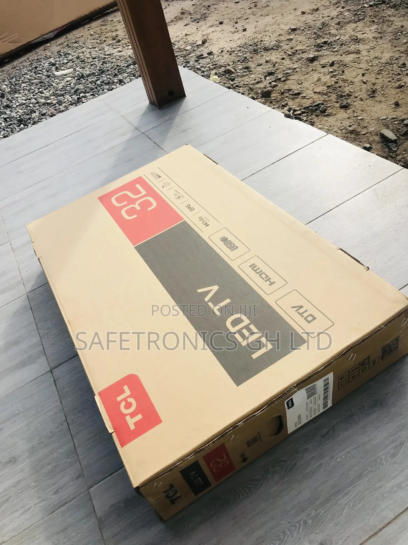 Amazing 32 Inches Glossy FHD TCL Digital Led 