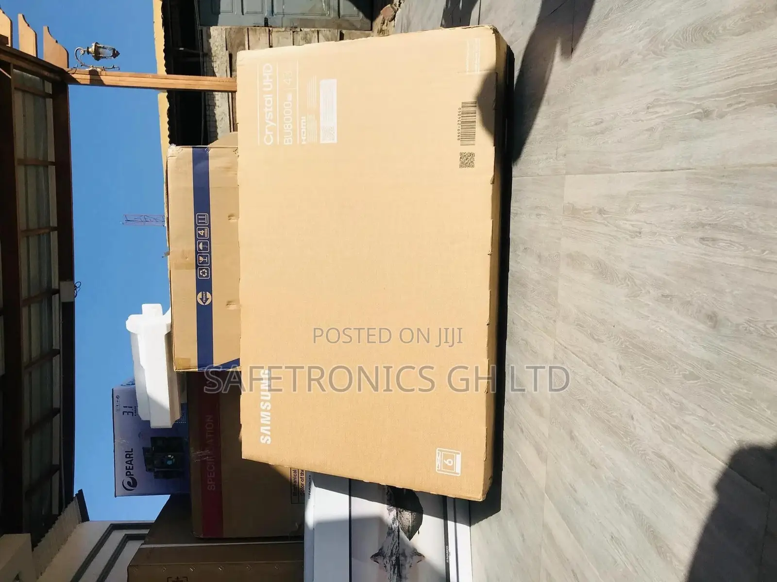 Genuine Smart 43 Inches Samsung Glossy LED UHD BU80 Tv