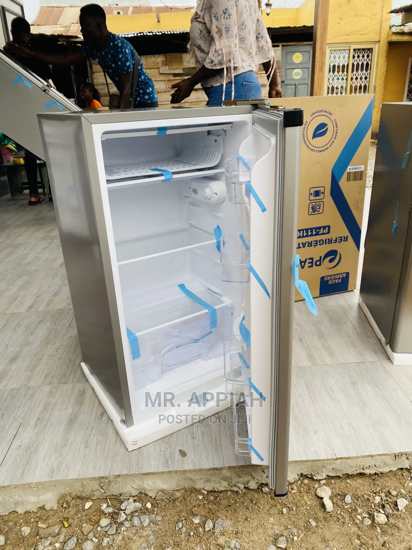 Quality Yet Affordable Pearl(PF-11H)Top Mount Freezer Fridge