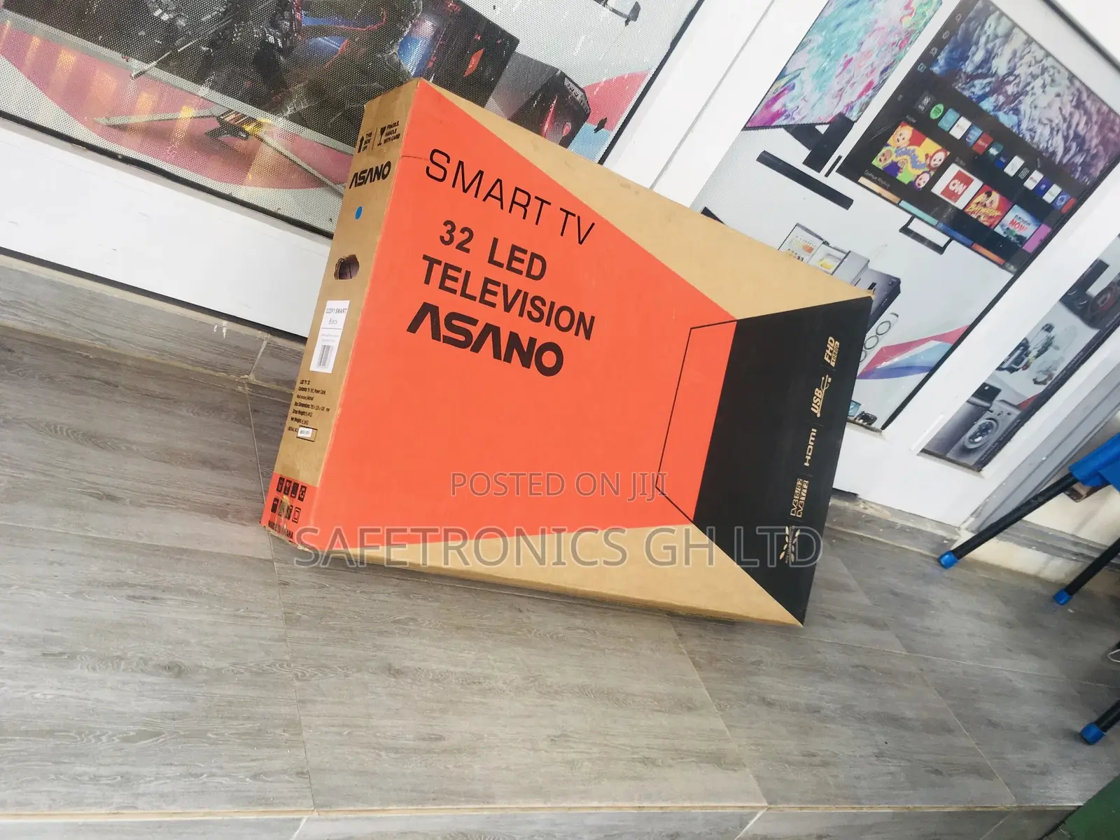 Neat and Affordable Glossy 32 Inches Smart Asaon LED Tv