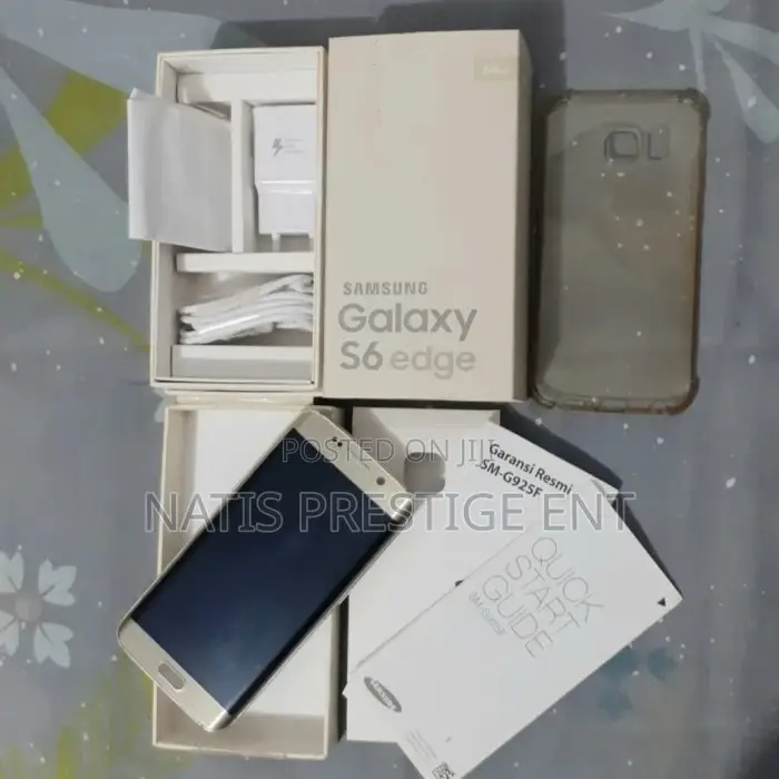 New Samsung Galaxy S6 edge 32 GB Gold