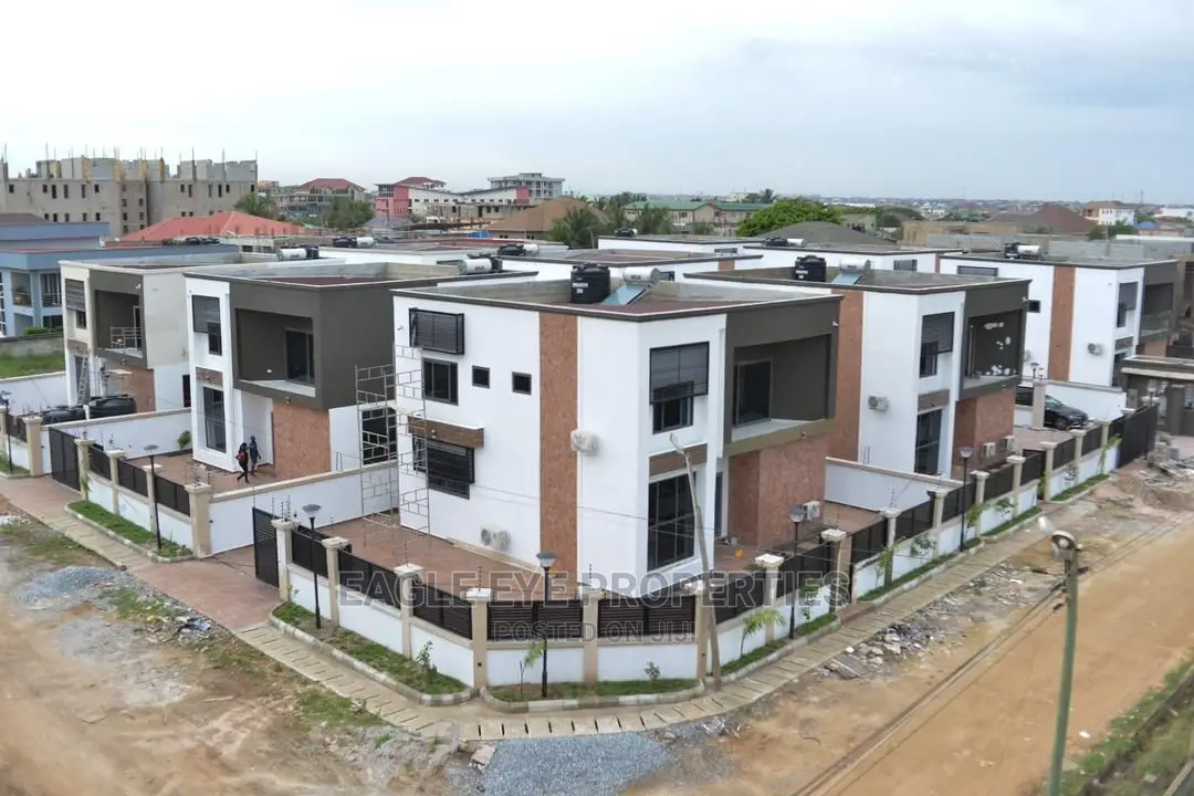 Furnished 4bdrm House in Accra Metropolitan for sale