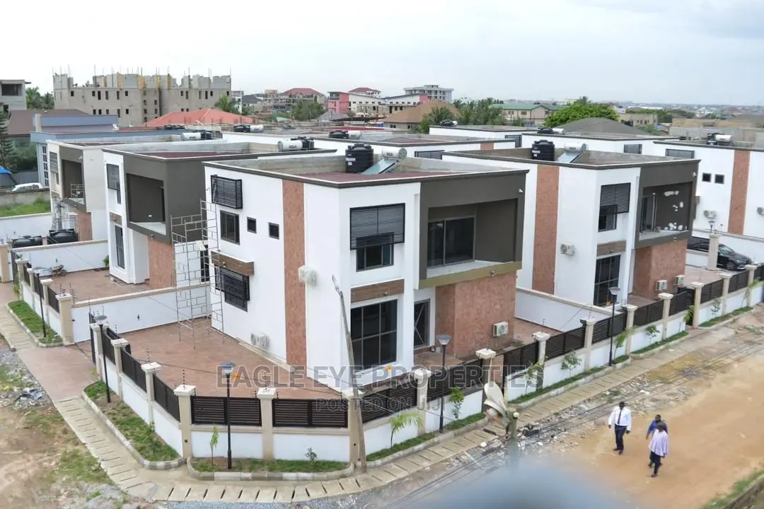 Furnished 4bdrm House in Accra Metropolitan for sale