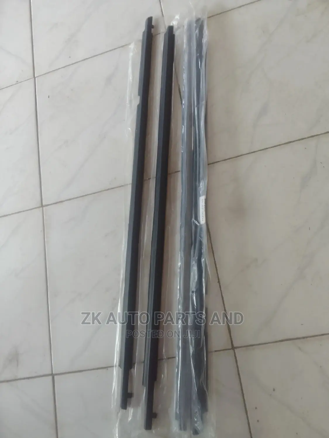 Corolla Door Mouth/ Weather Strips