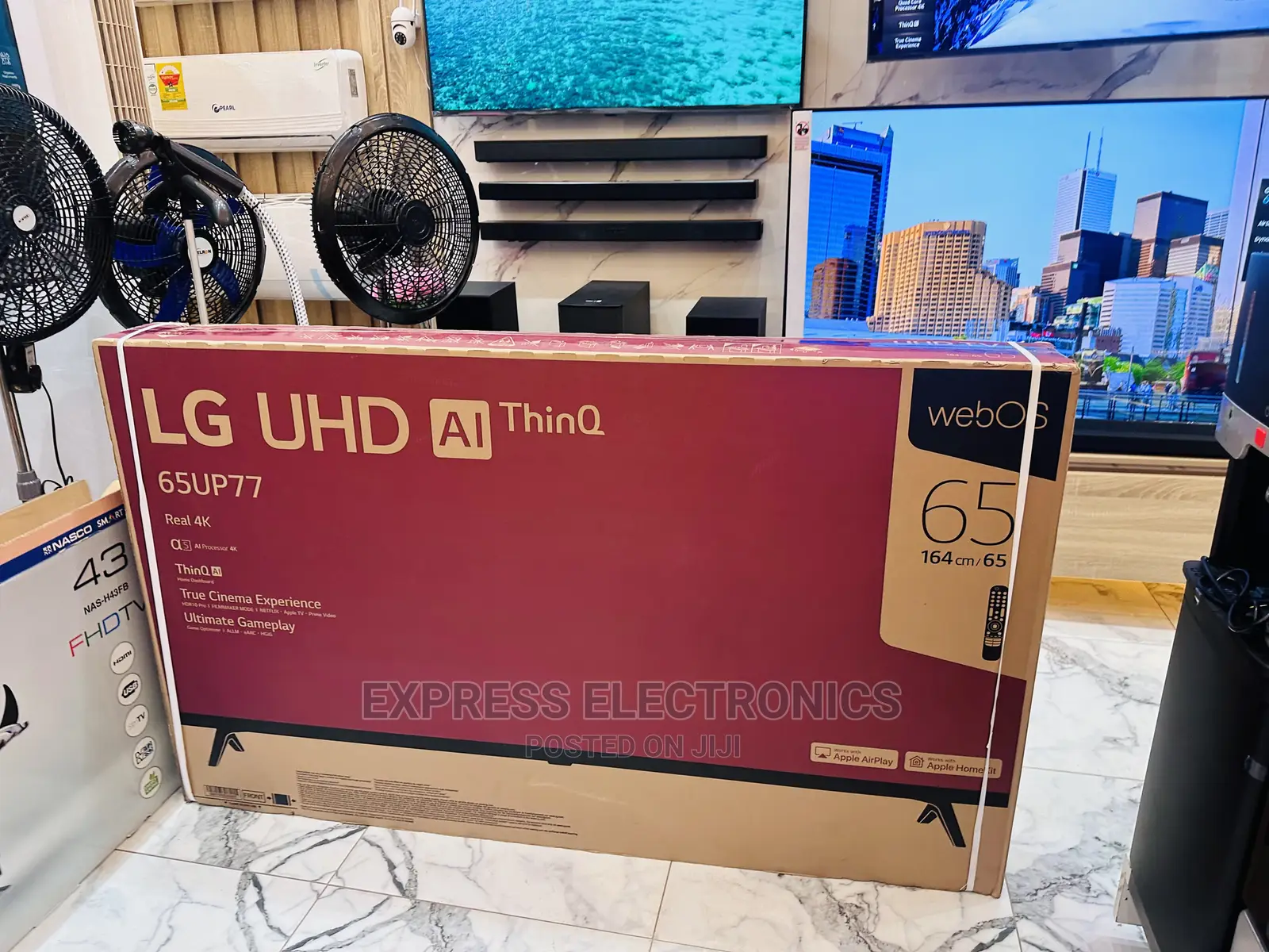 Wide Range of Colors UHD LG Up7760 65” Smart Display