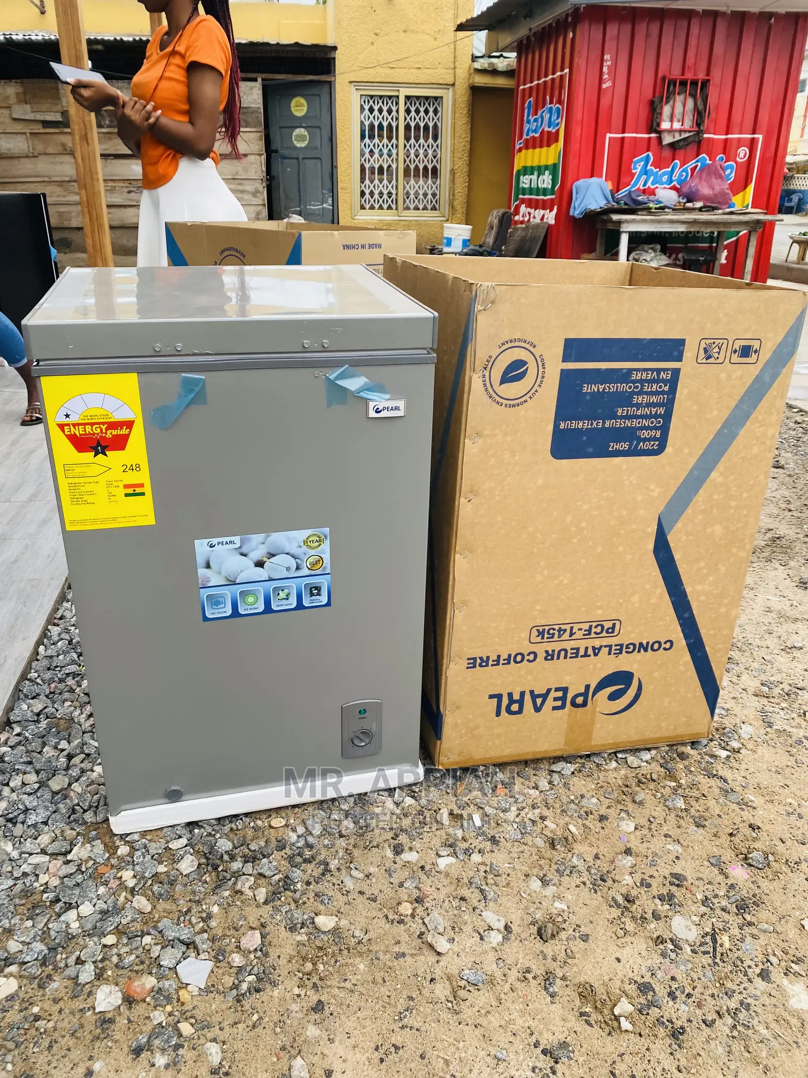 Extremely Cooling Pearl Single Door Chest Freezer 