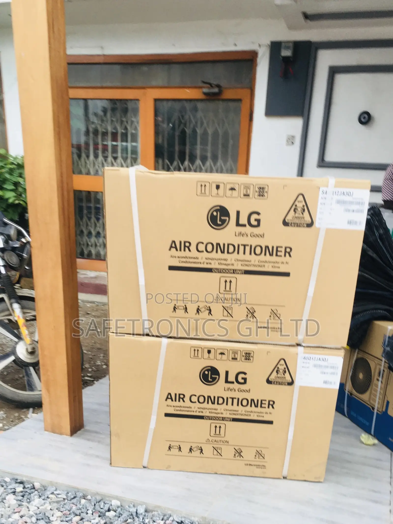LG Fabulous Airconditioner Dual Inverter 1.5hp Gas 