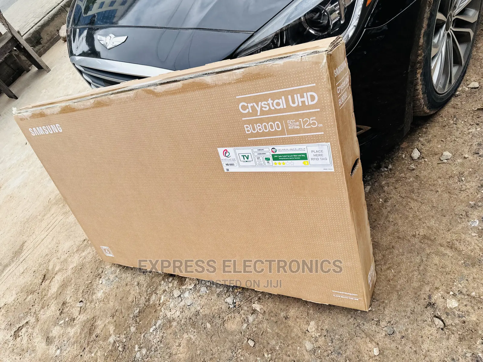 Crystal Glossy Black UHD Smart 50”Bu8000 Samsung