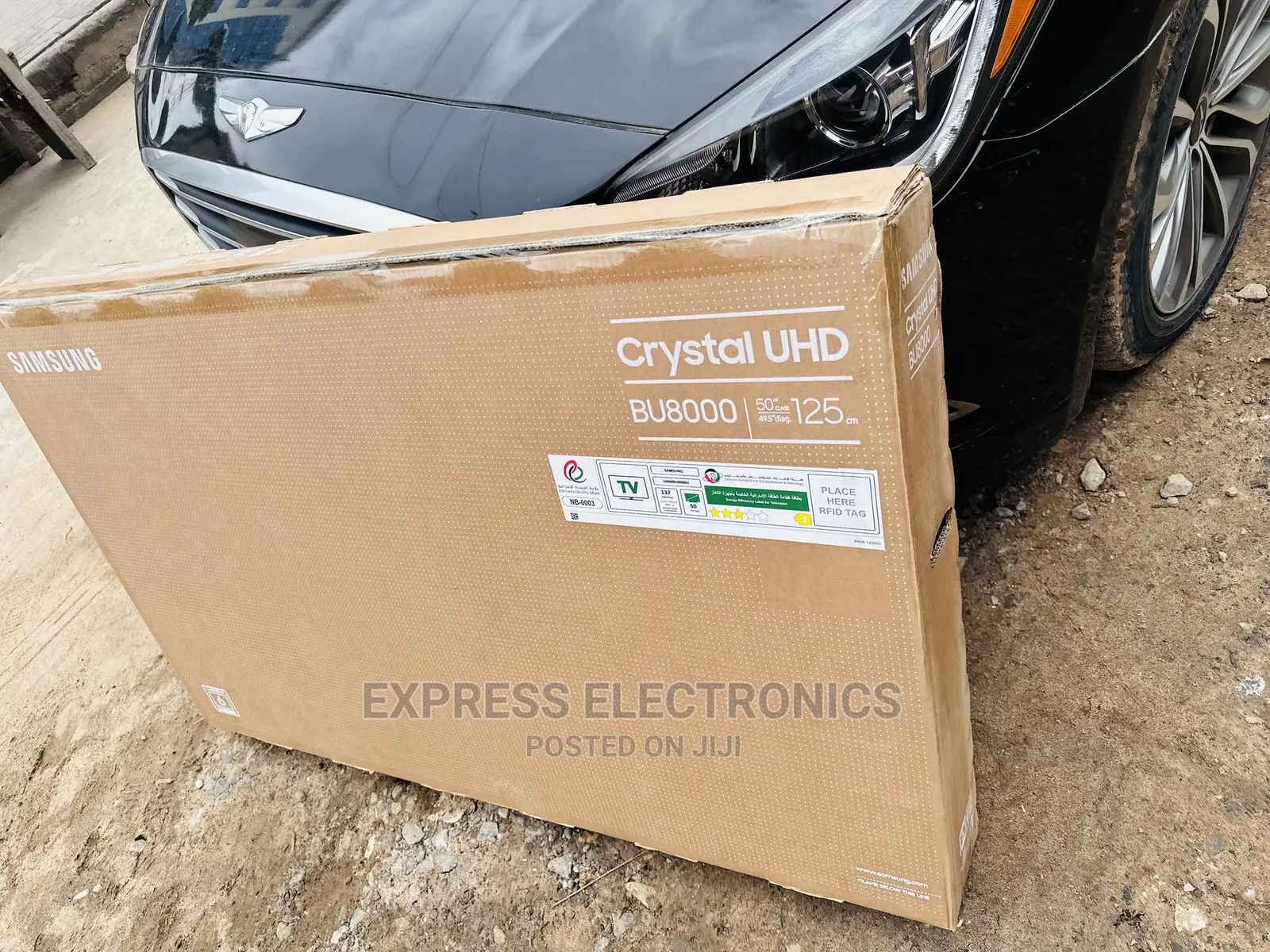 Crystal Glossy Black UHD Smart 50”Bu8000 Samsung