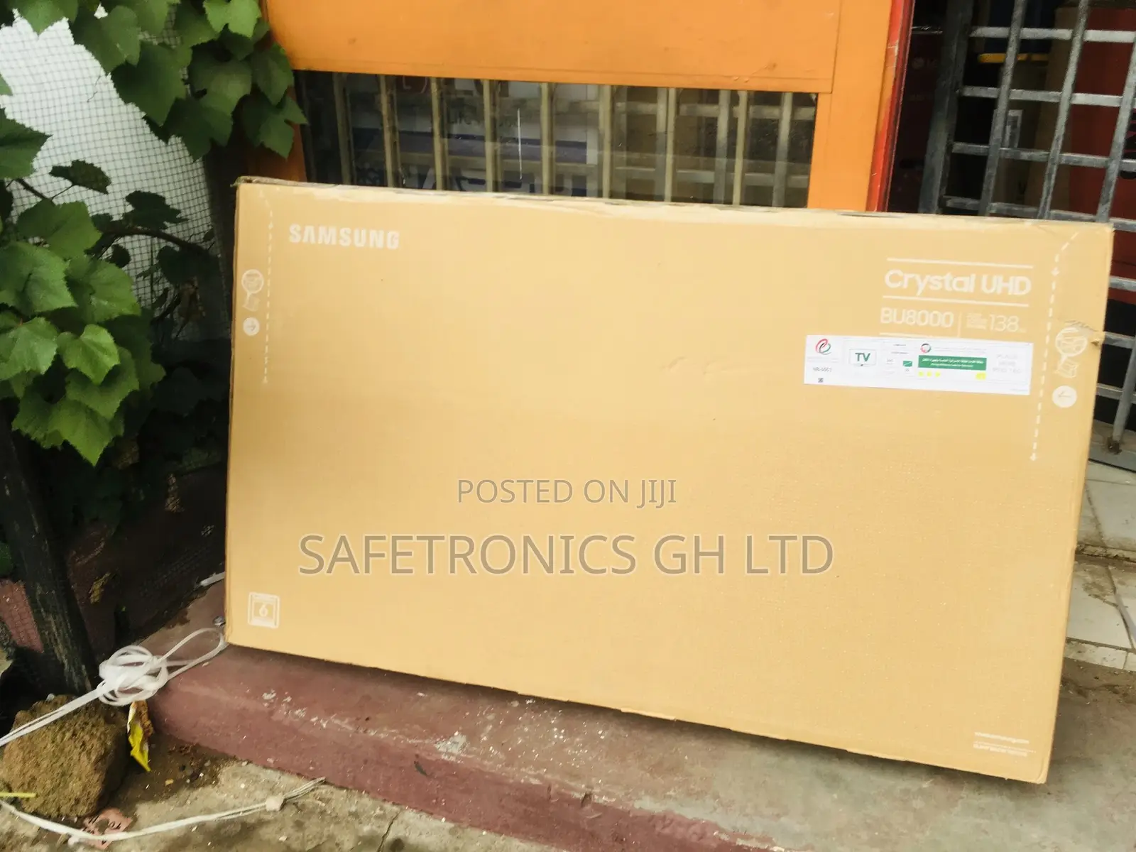Clear Samsung LED Glossy BU80 138cm 