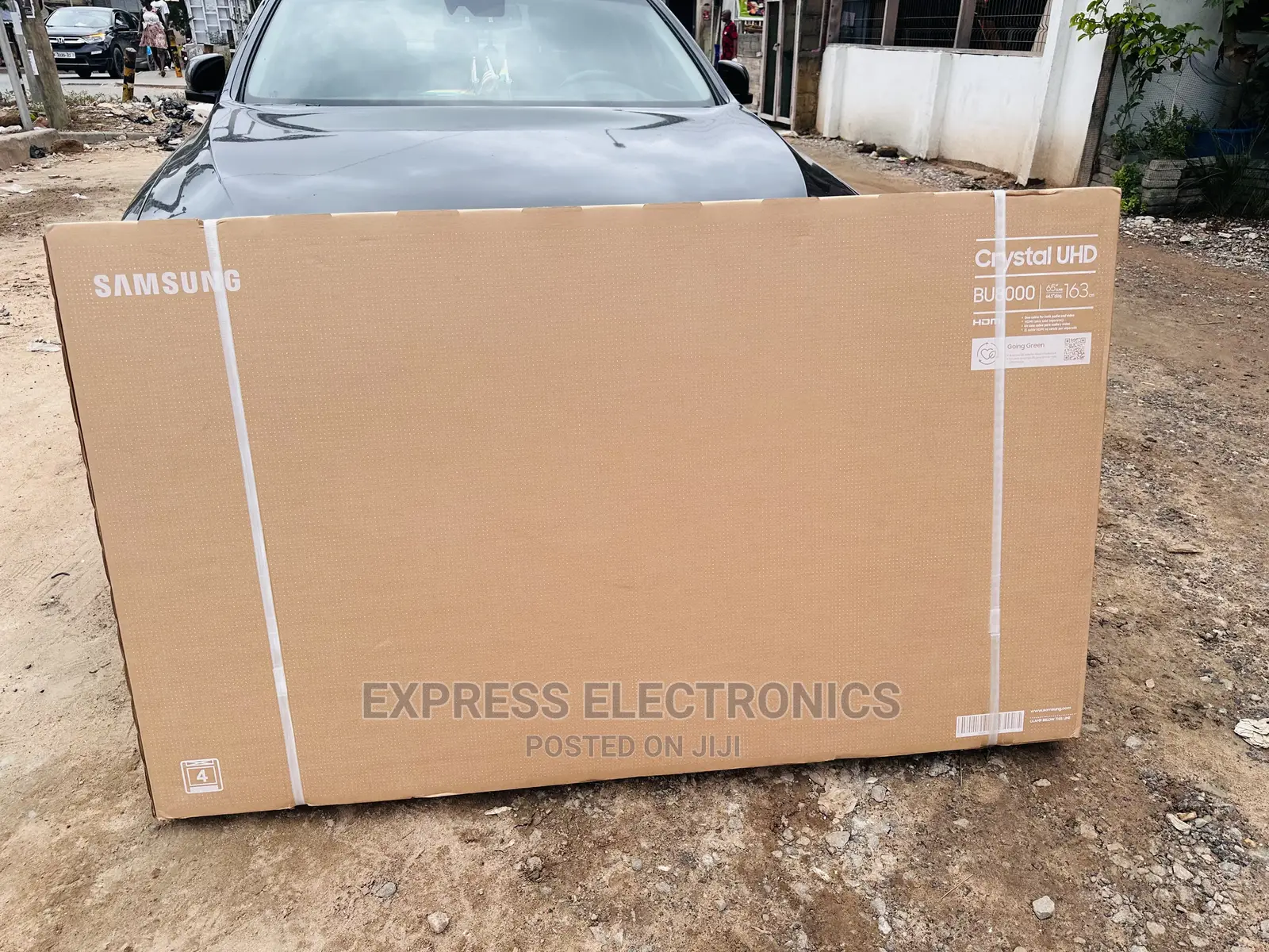 Neatly Sealed UHD Smart Tv Samsung 65”Bu8072