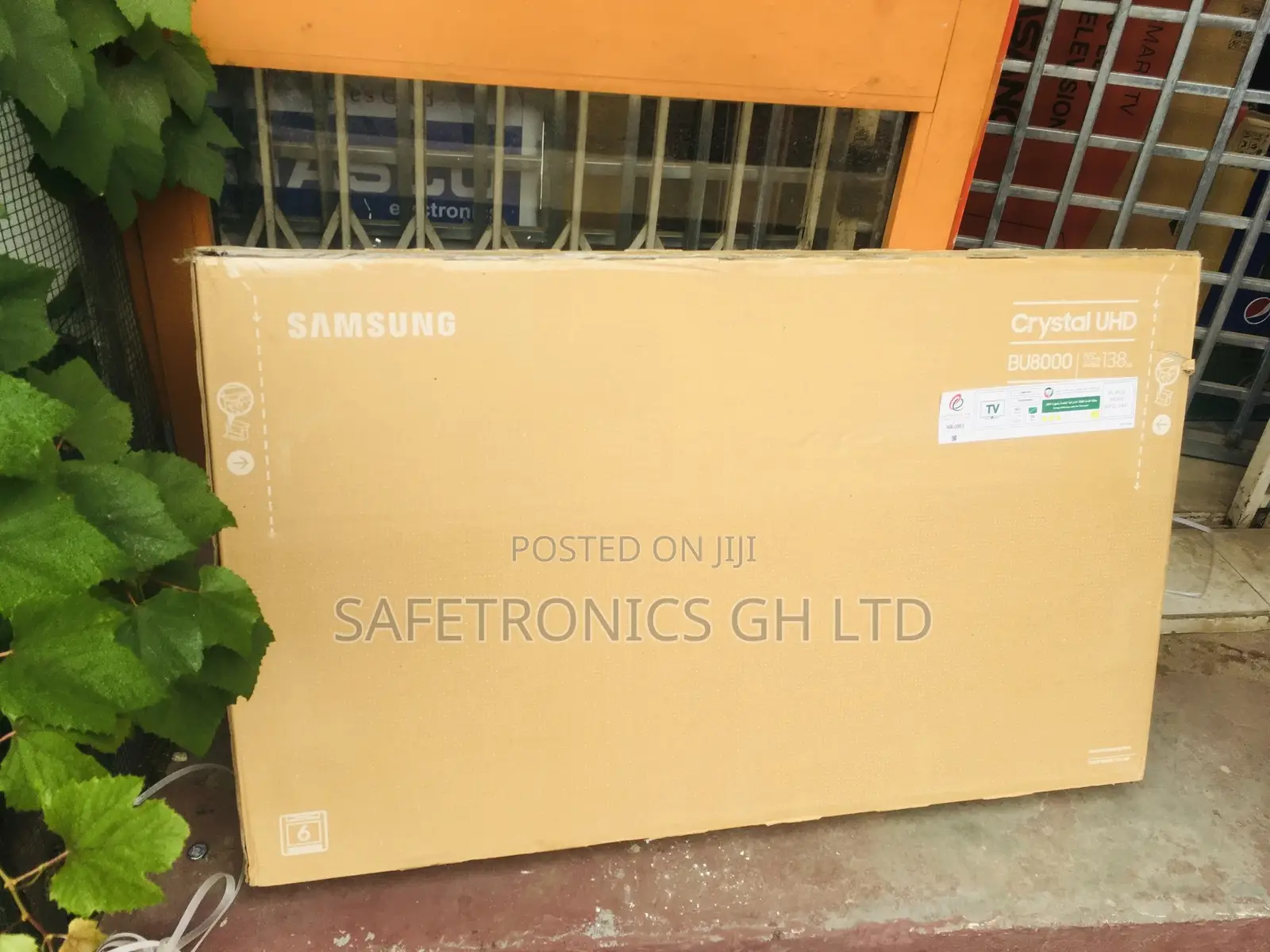Unique 55 Inches Glossy Led Uhd Bu80 138cm