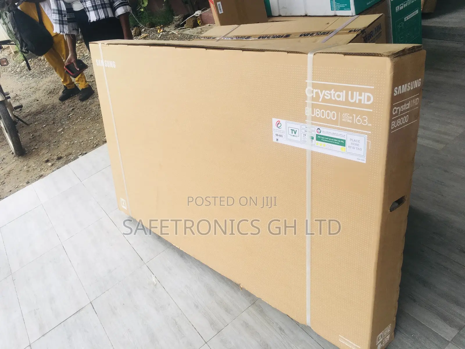 Adjustable BU80 65 Inches Glossy LED Samsung UHD Tv 