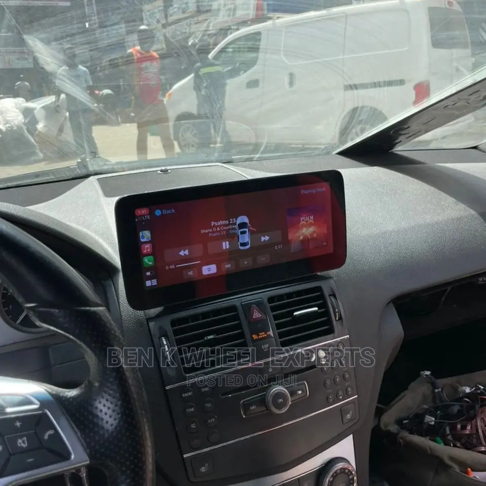 Mercedes Benz C Class Android Carplay Screen