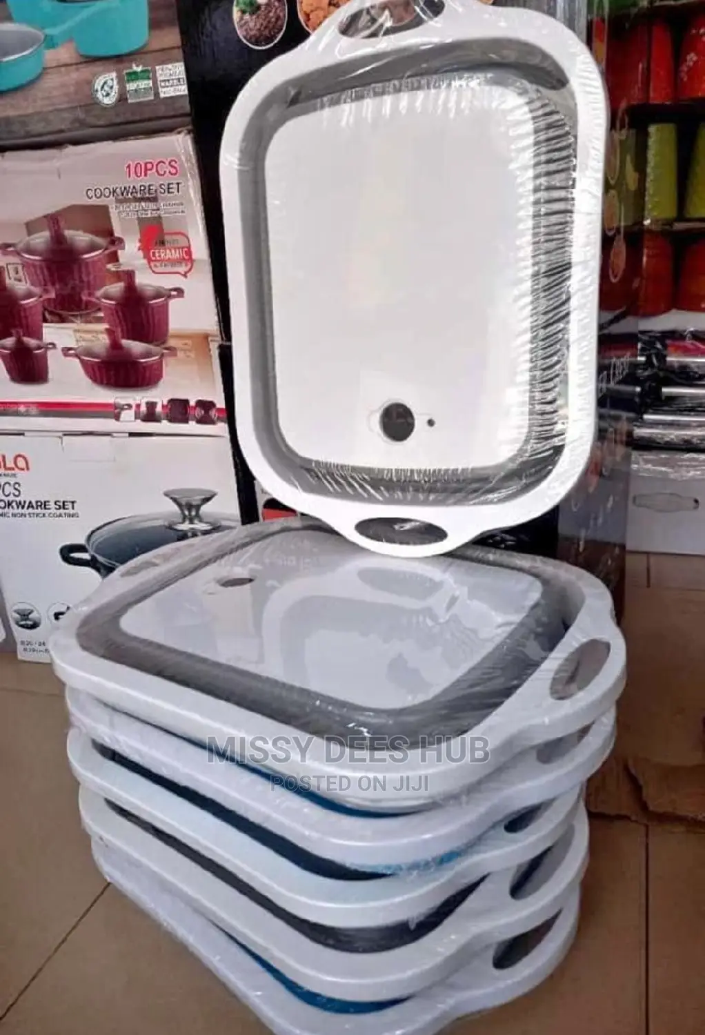 Foldable or Collapsible Chopping Board