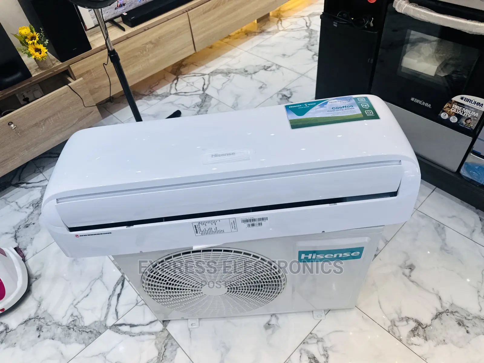 Hisense Home of Sleek Design 2.0hp Split R410 Gas AC
