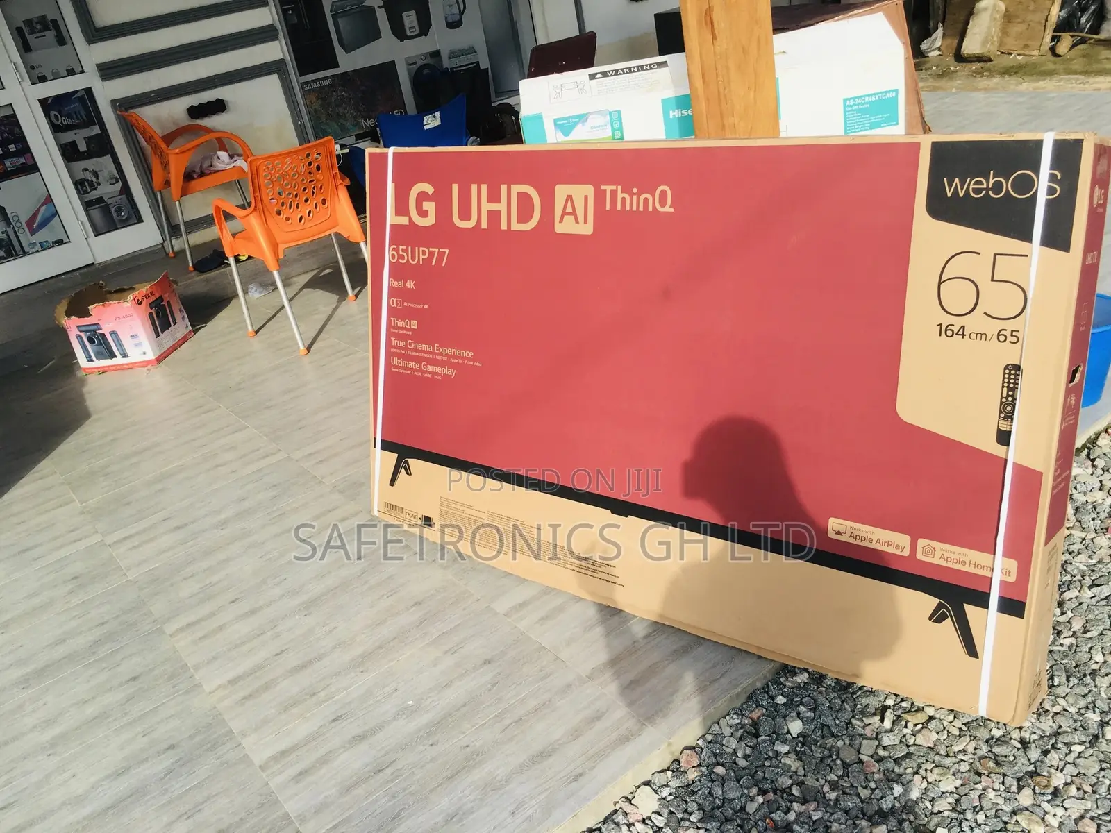 Original Clear 65 Inches Glossy LG LED UP77 