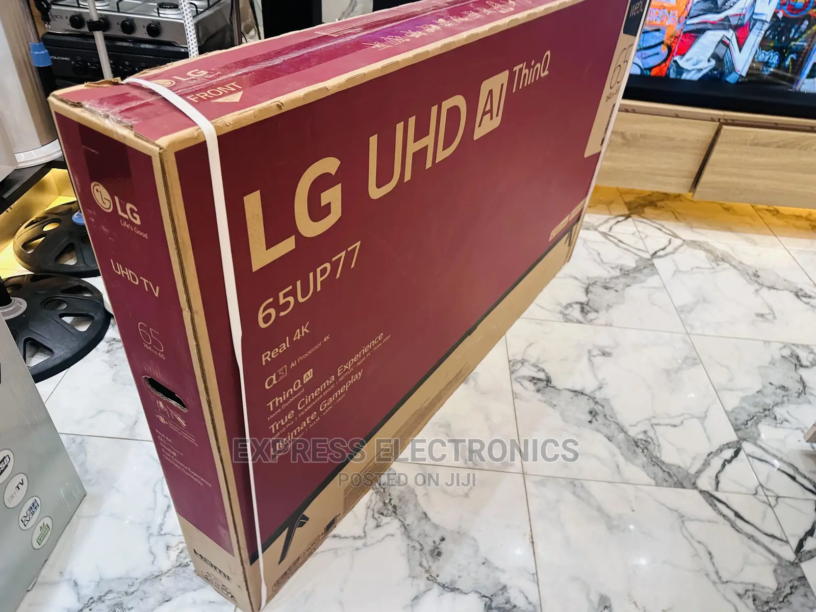 Lg UHD Smart Up77 65”Tv