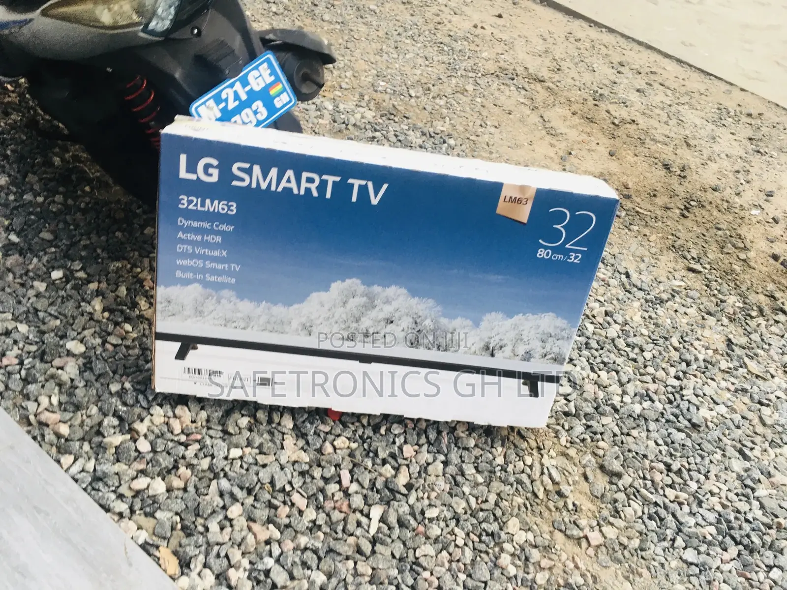 New Smart Lm637 LG 32 Inches Smart LED Glossy Tv