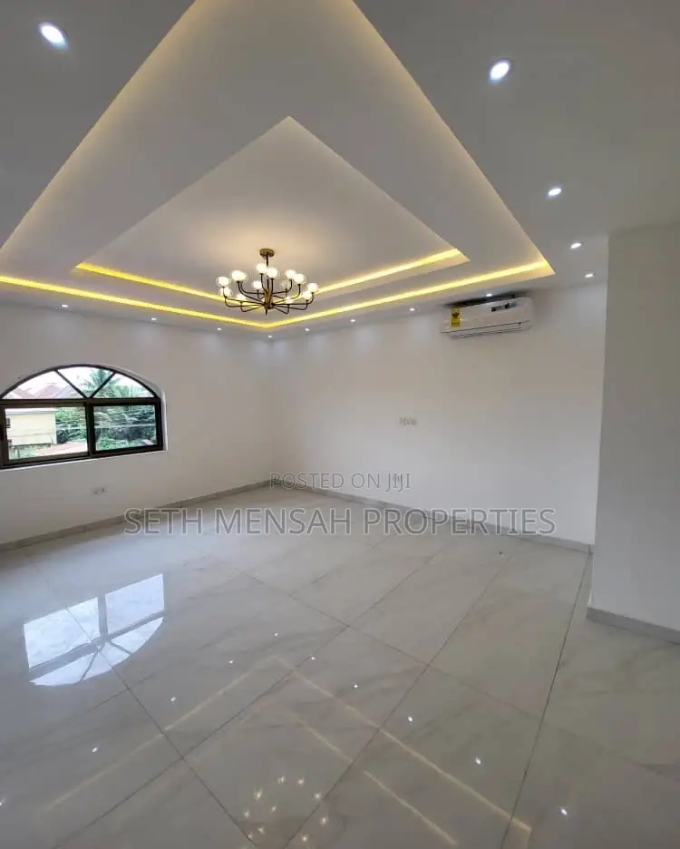 3bdrm Apartment in East Legon for rent