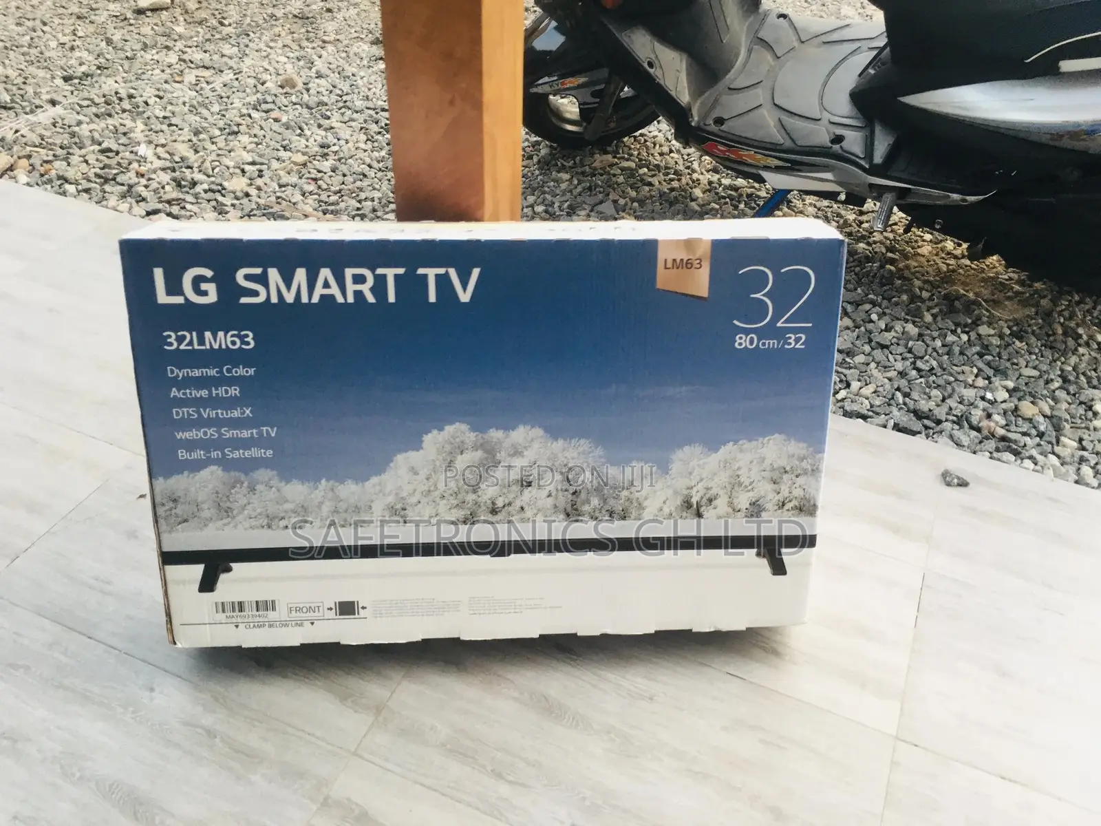 Available New LG LM63 32 Inches Glossy LED Tv 