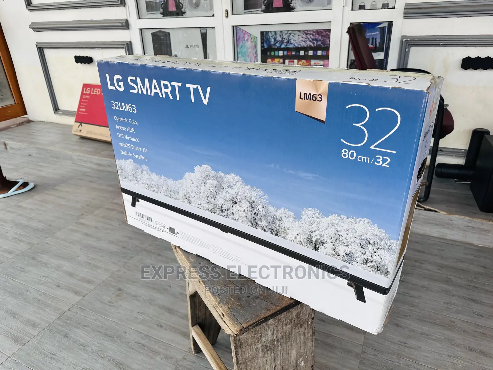 Lg32lm637 Smart 32”FHD Satellite