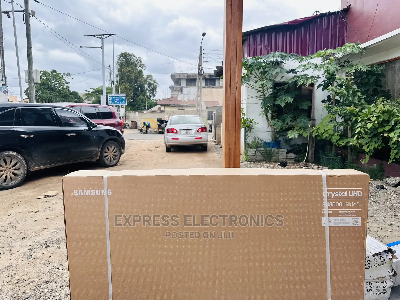 75”Bu8100 Smart Samsung Yh 