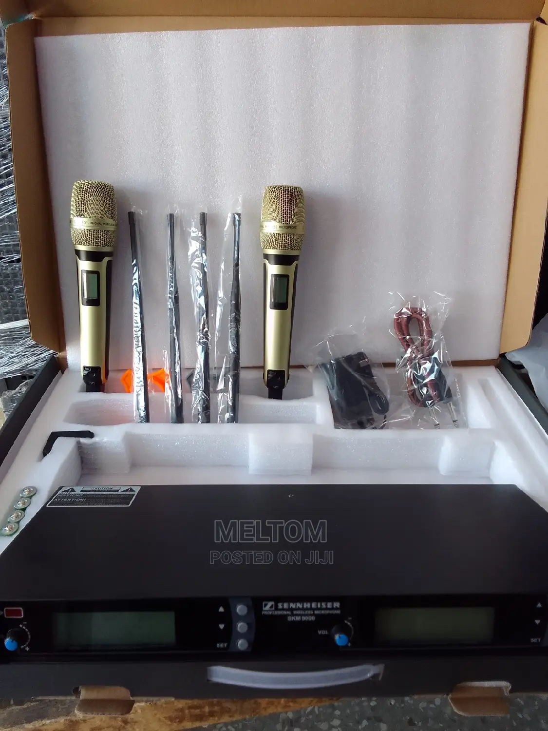 Cordless Microphone (SENNHEISER SKM 9000)