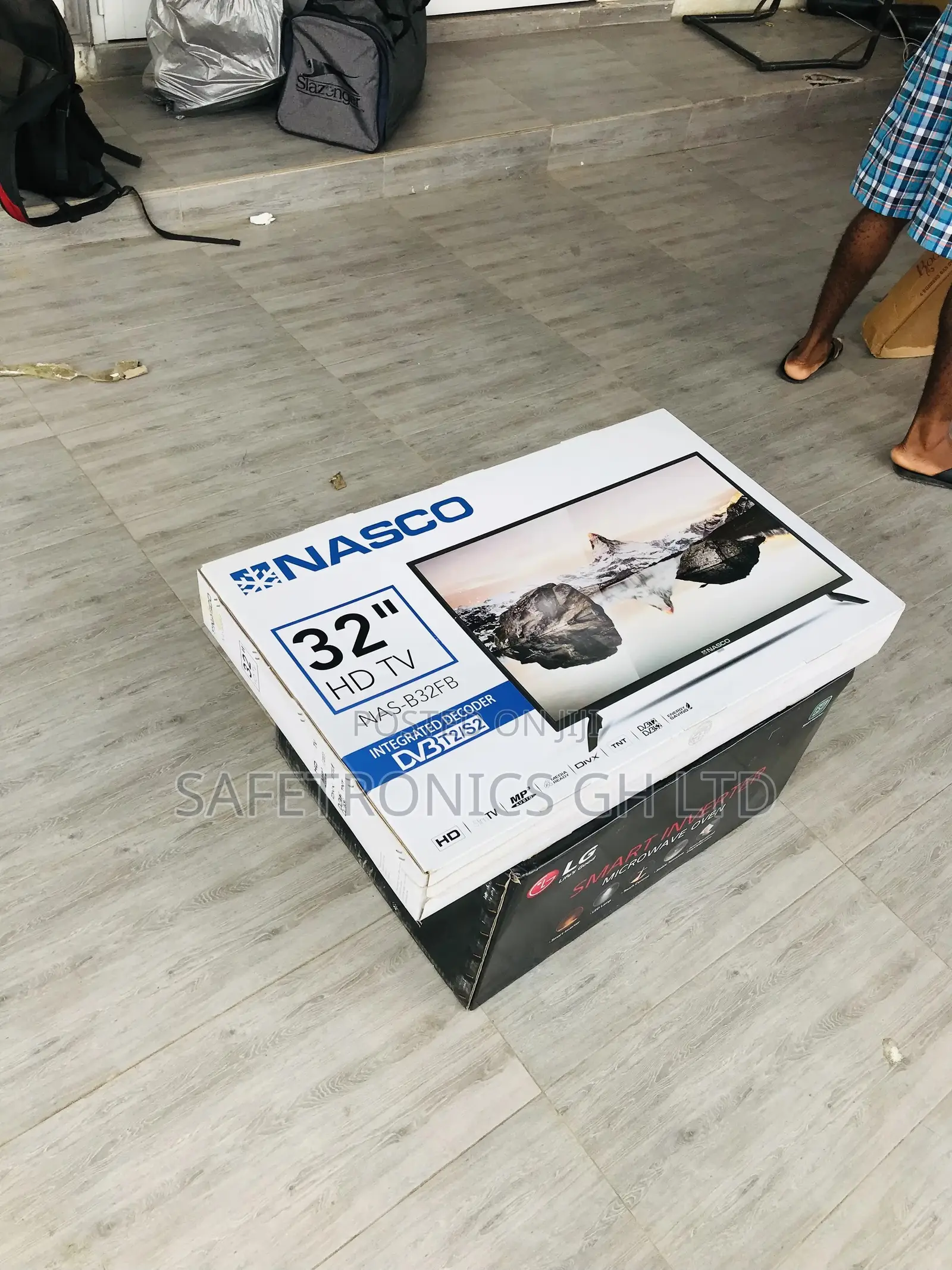 Shop 32 Inches Glossy Led Nasco Tv