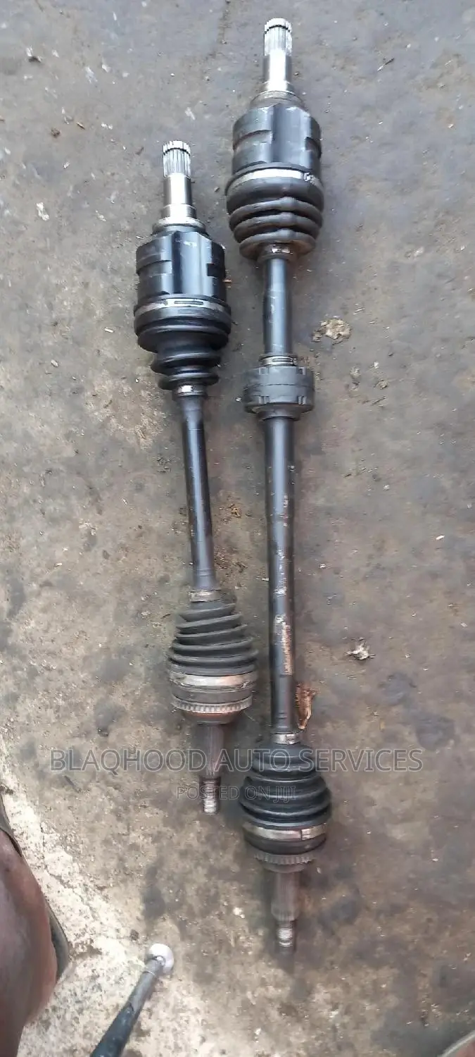 Toyota Corolla 2003-08 New Nd Used DRIVE SHAFT Pair in Stock