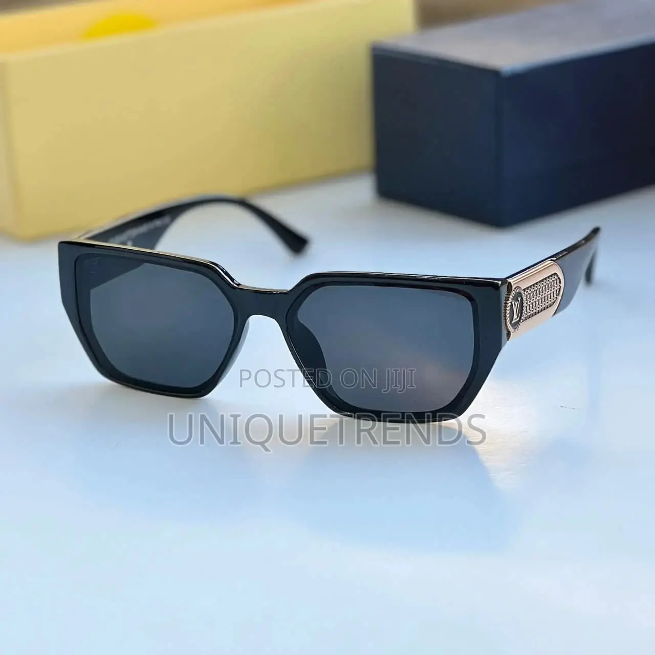 Luis Vuitton Sunglasses