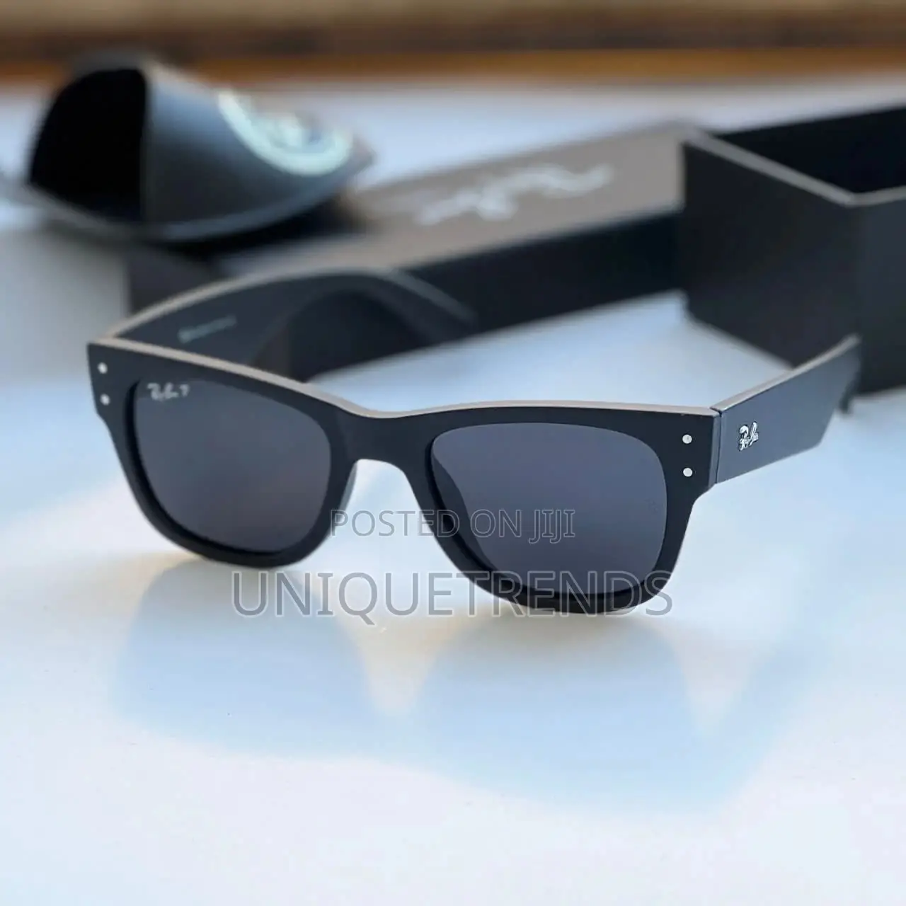 Luis Vuitton Sunglasses