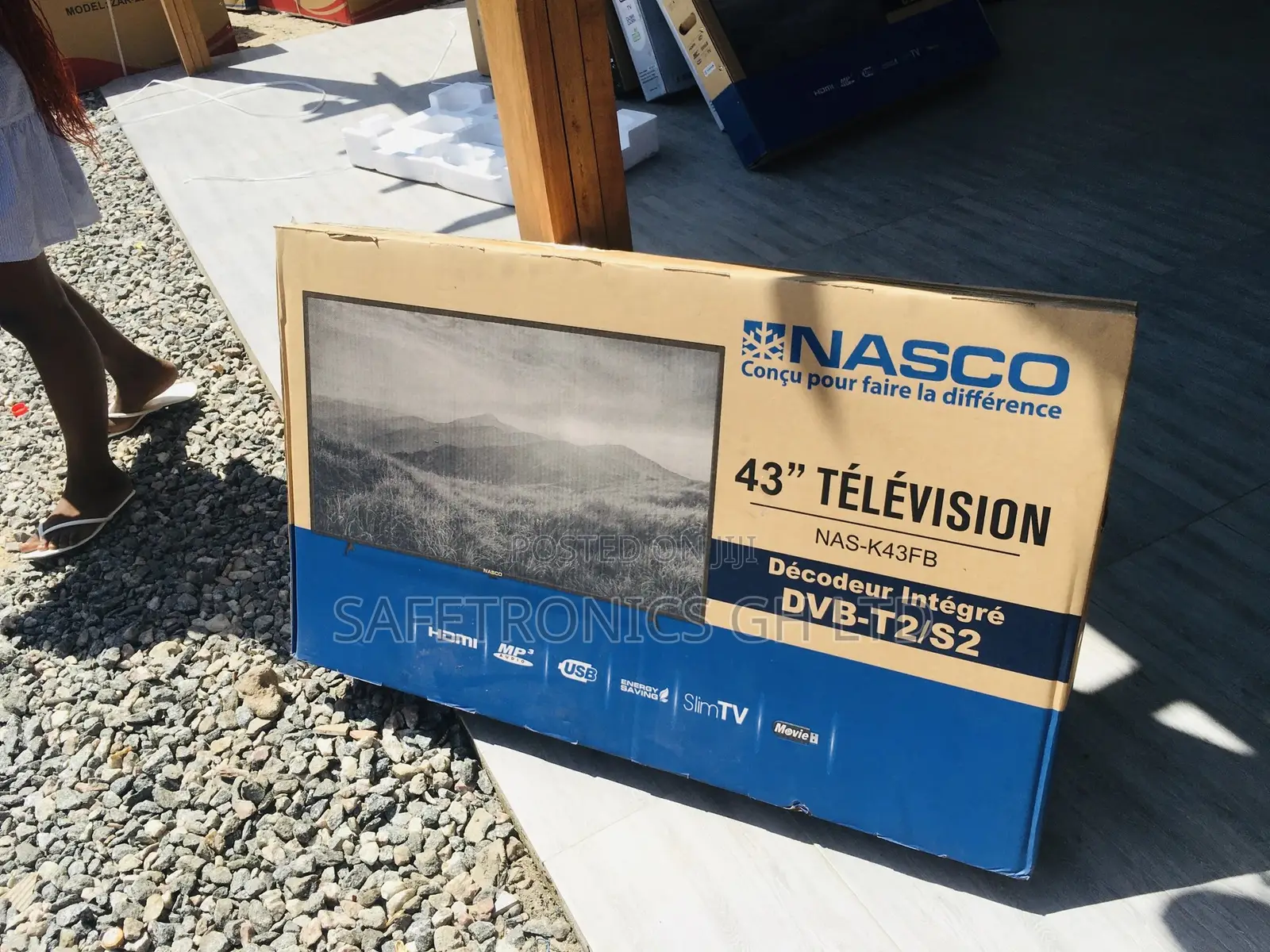 Nasco Digital 43 Inches Glossy LED Tv Available
