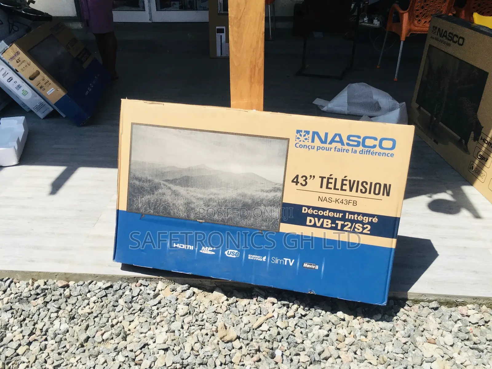 Essential LED Nasco Glossy 43 Inches Digital Tv