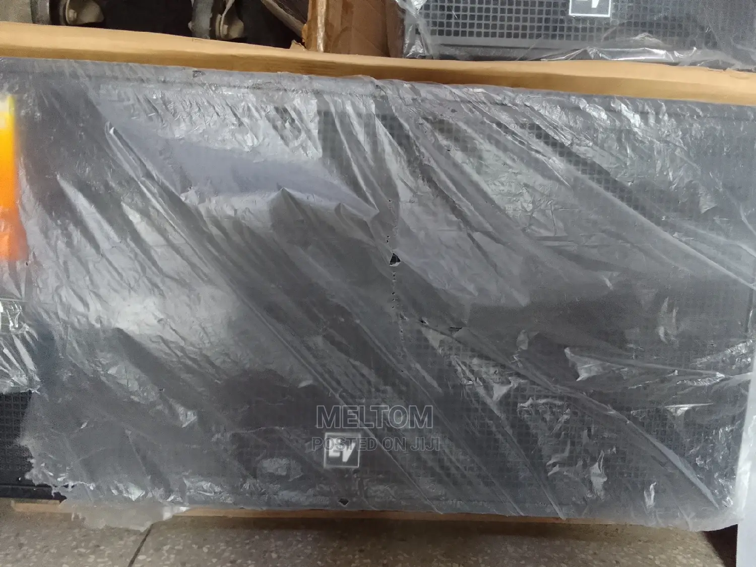 EV Double Bass Subwoofer