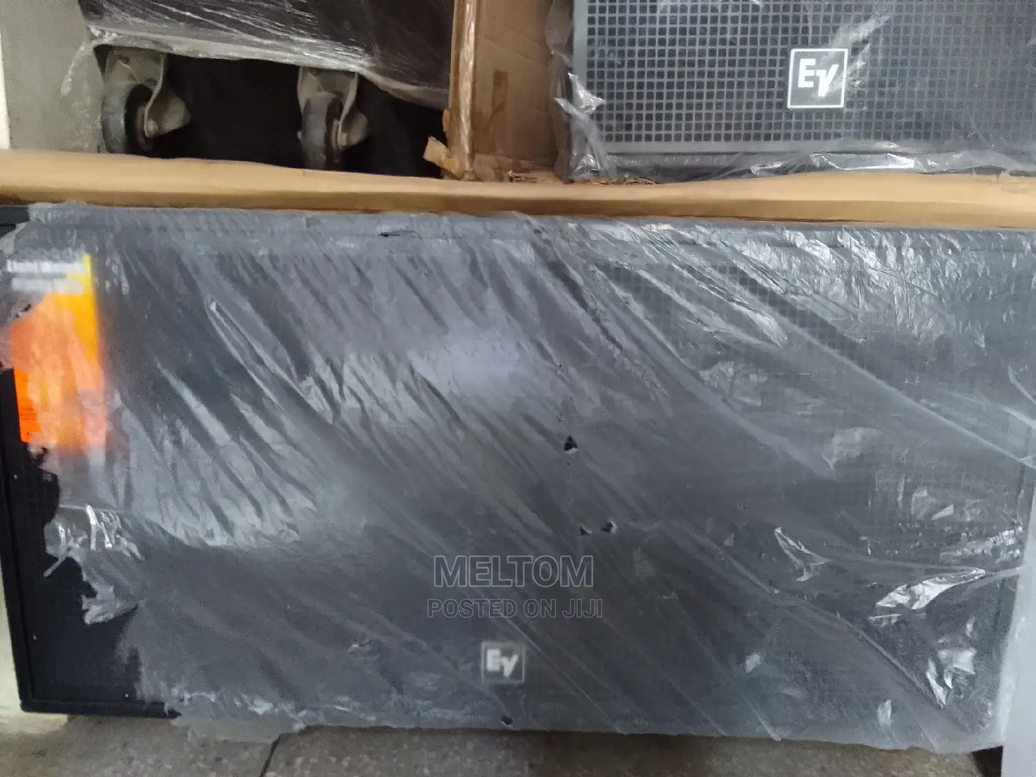 EV Double Bass Subwoofer