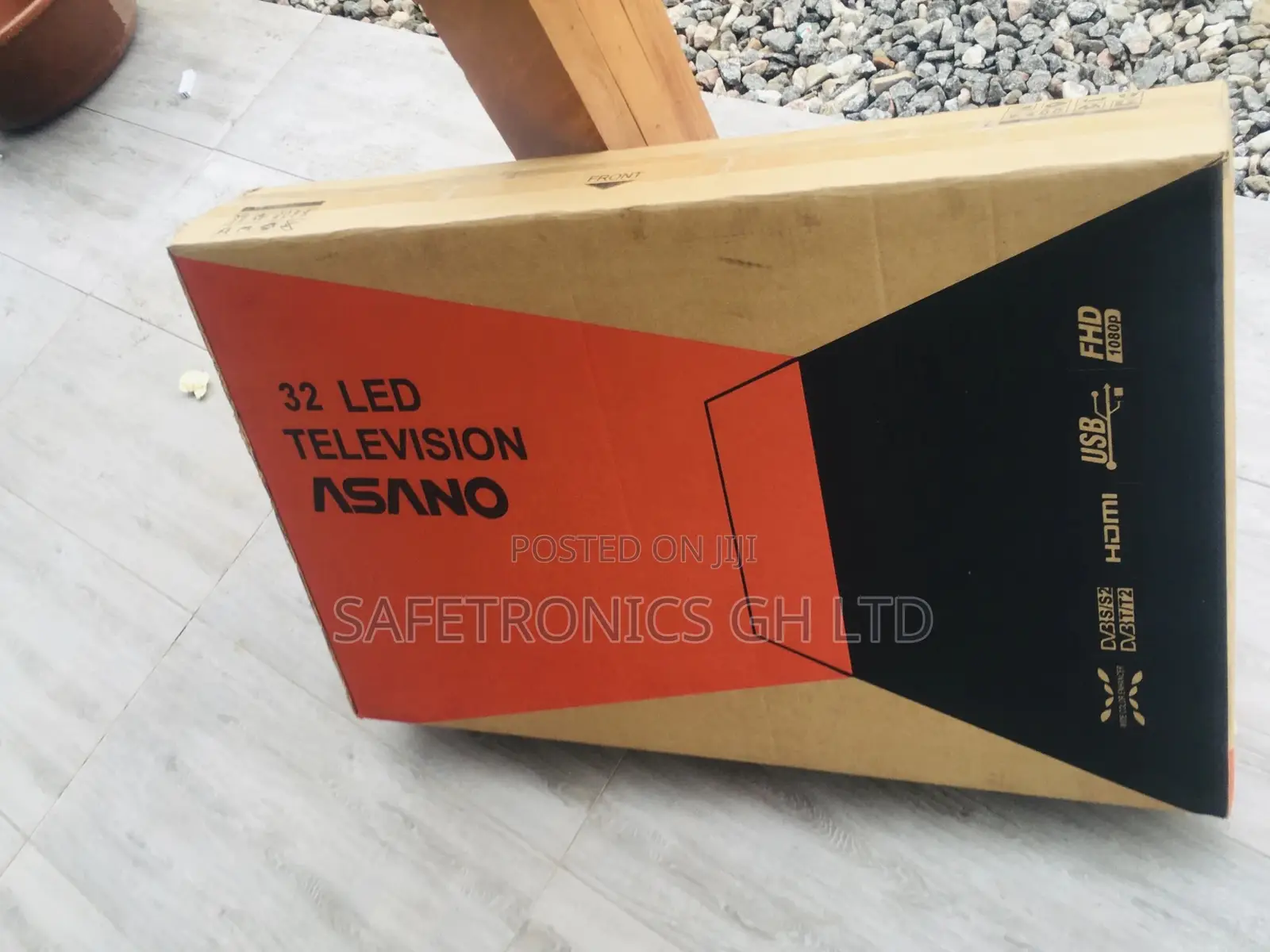 Crystal Clear Glossy Asano 32 Inches Glossy LED