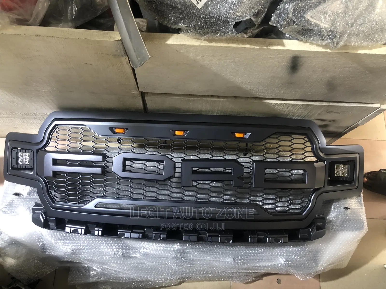 FORD 2020- F-150complete Grille