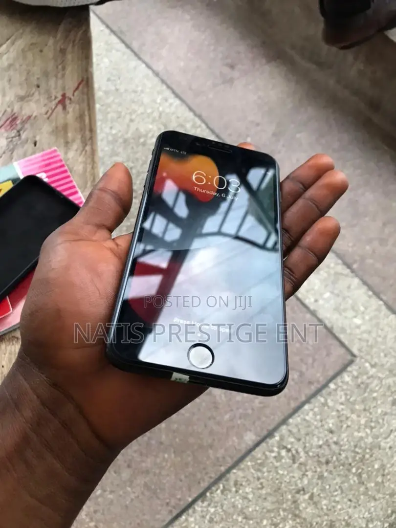 Apple iPhone 7 Plus 128 GB Black