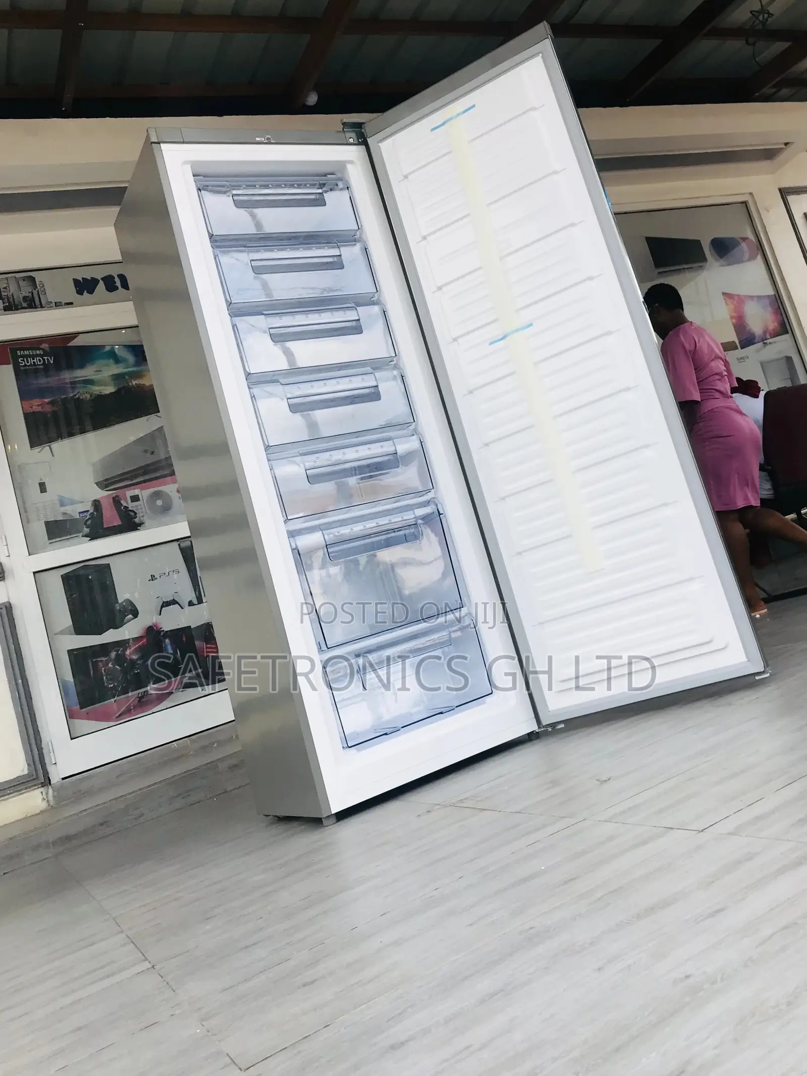 Experience Best Pearl Upright Fridge PUF-370 Freezer Singled