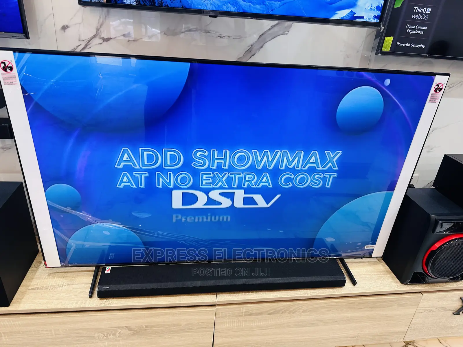 Brand~New Samsung UHD Screen 65”Au9072 Tv 