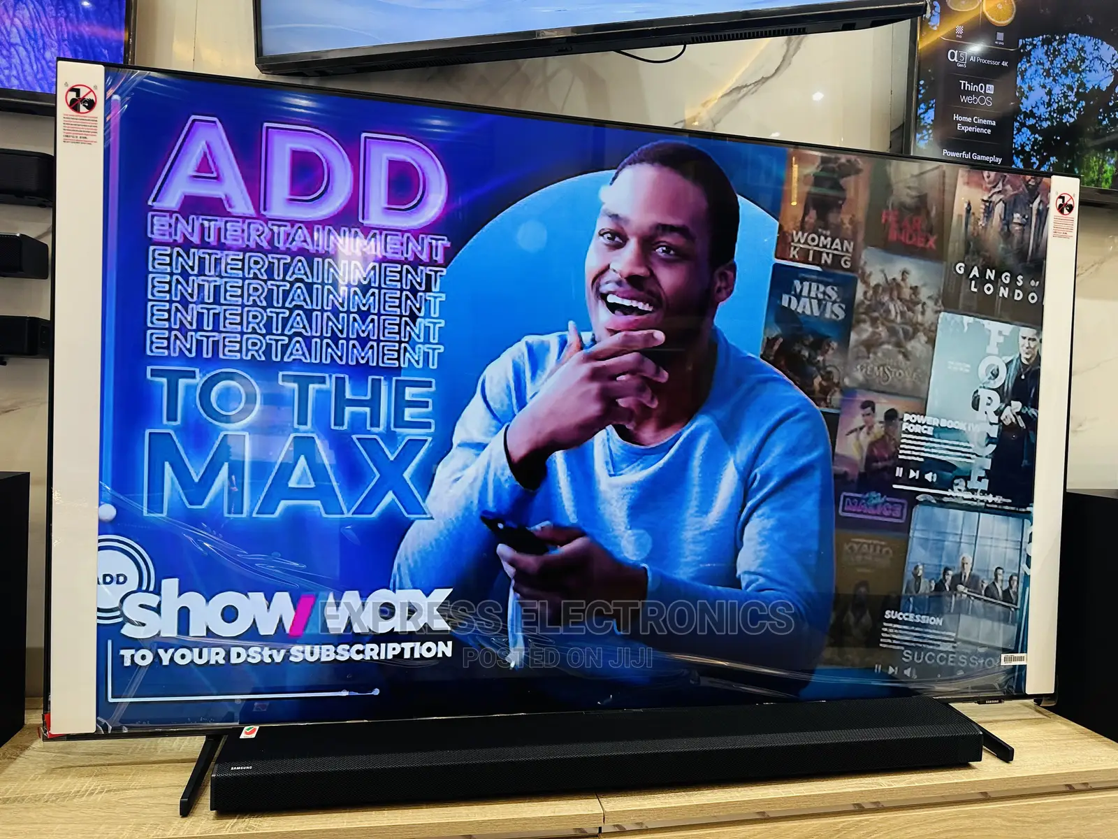 65au8000 UHD Smart Samsung Tv for Cool  Price