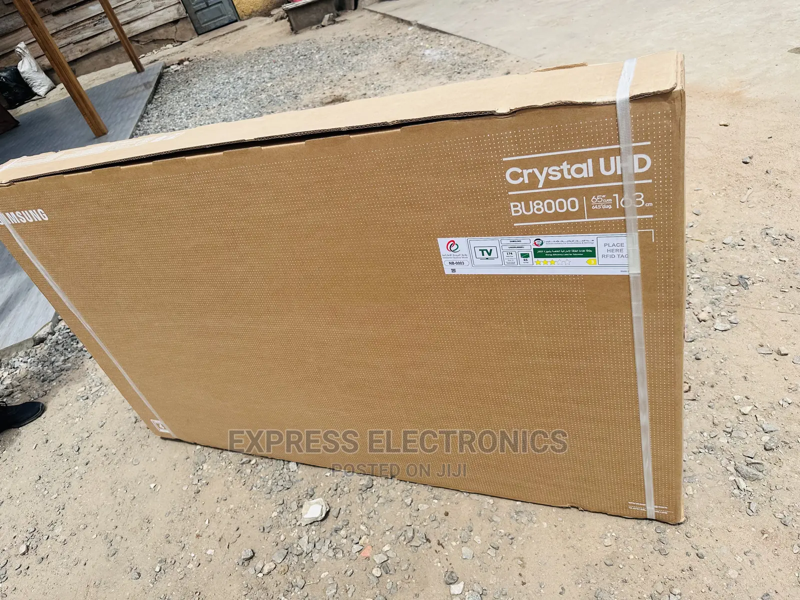 Crystal UHD Tizen Glossy Samsung 65bu8072 Tv