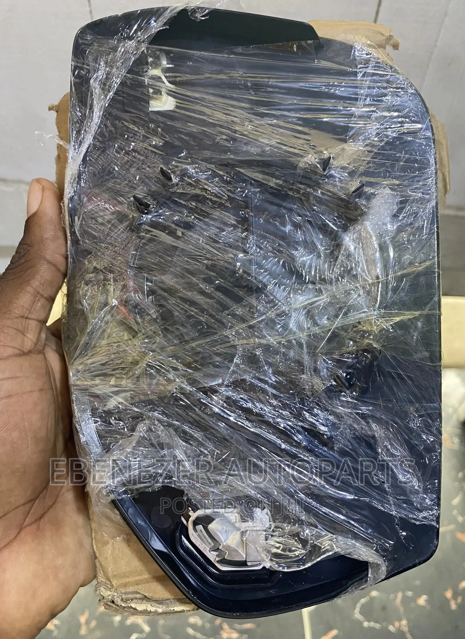 Ford Expedition 2018 Mirror Glass