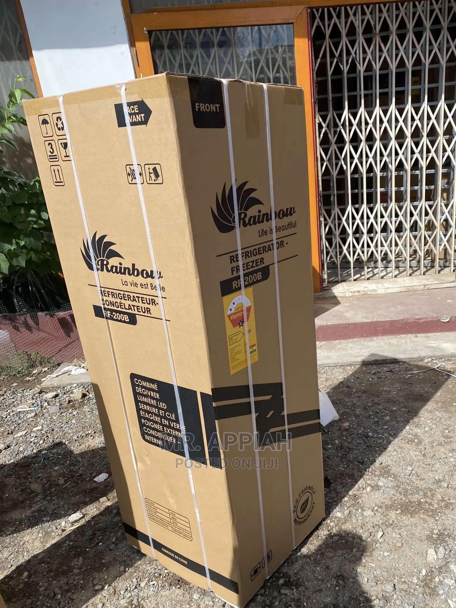 Get a Discount on Rainbow 140L Double Door Fridge(RF-200b).