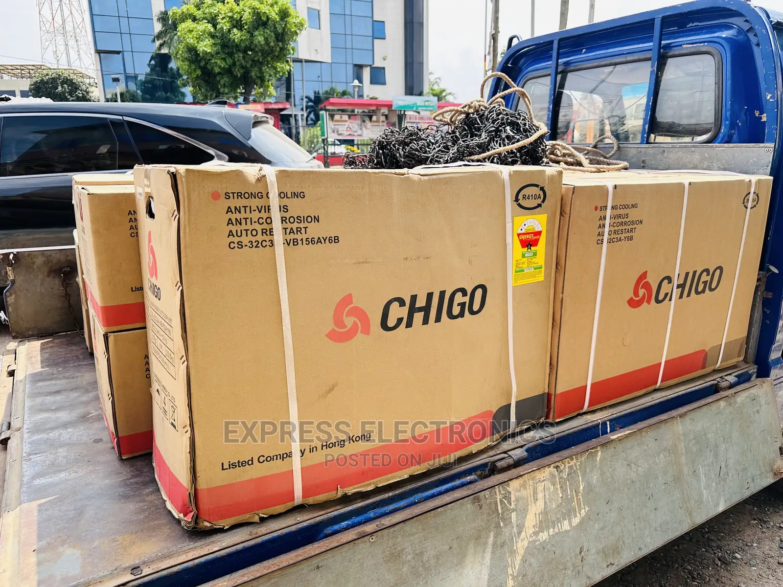 Cool Pretty  Price Chigo Split R410 Gas 3.0hp AC White